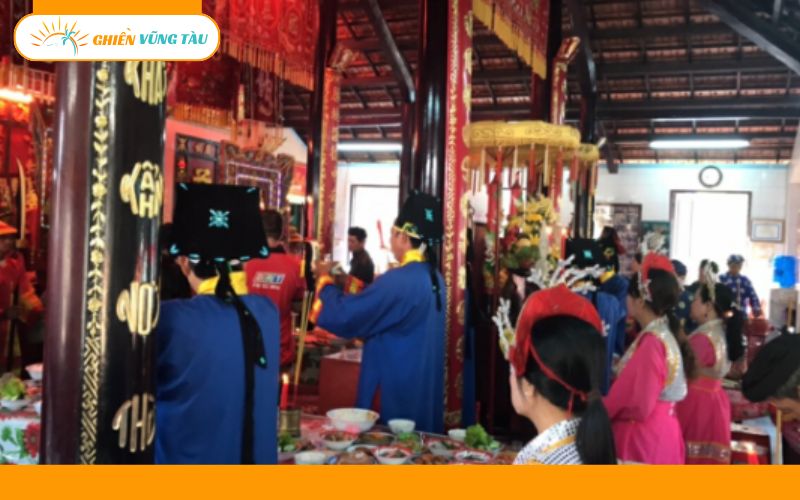 lễ hội đình thần thắng tam