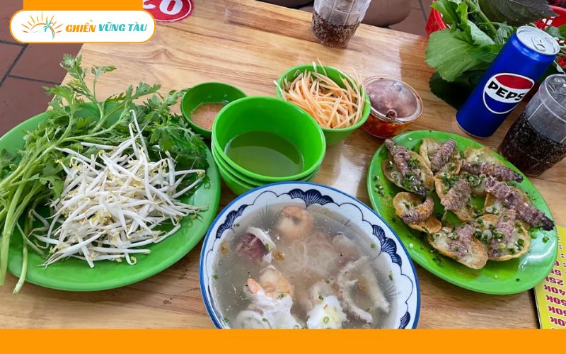 Review bánh khọt Cô Hằng - Vị ngon đậm đà, hương vị miền nam 9 bánh khọt cô hằng
