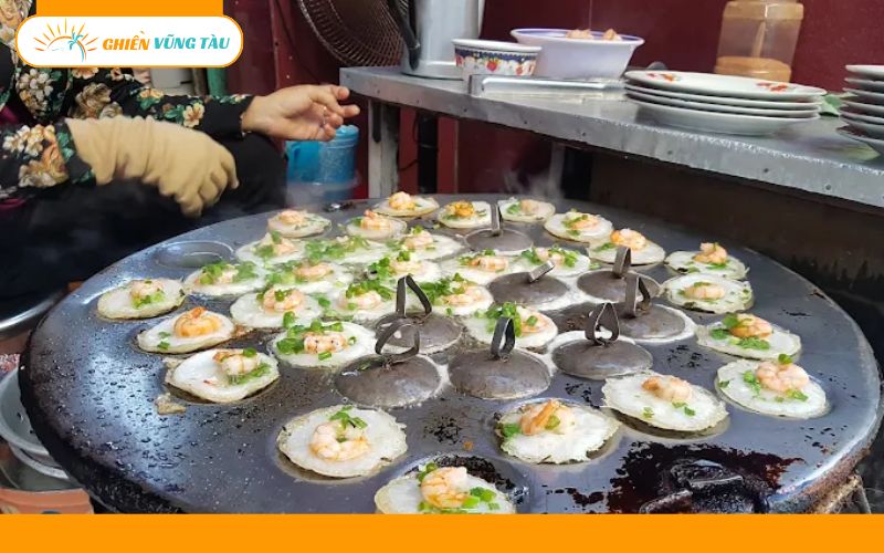 Review mới nhất về quán bánh khọt Cô Hoàng ngon rẻ ở Vũng Tàu 6 bánh khọt cô hoàng