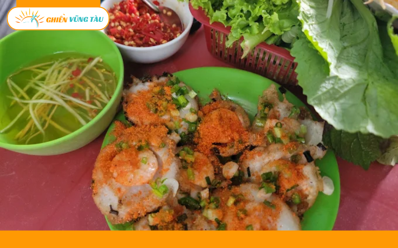 Review mới nhất về quán bánh khọt Cô Nga giá rẻ ở Vũng Tàu 9 bánh khọt cô nga