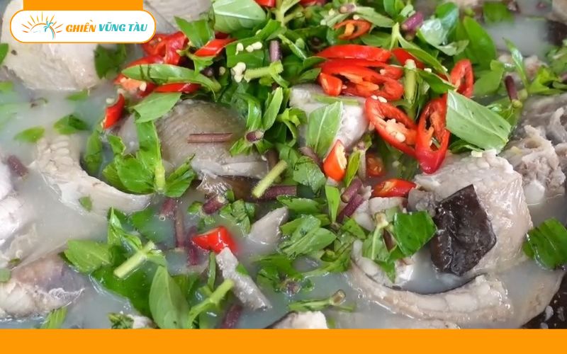 Cách làm món lẩu cá đuối nấu mẻ ngon chuẩn vị, dễ thực hiện 6 lẩu cá đuối nấu mẻ