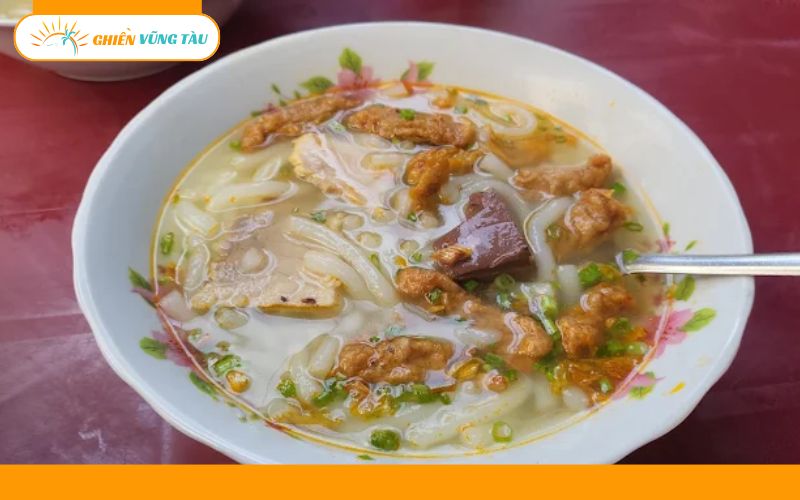 Top 5 quán bánh canh chả cá Vũng Tàu ngon chuẩn vị biển 8 bánh canh chả cá vũng tàu