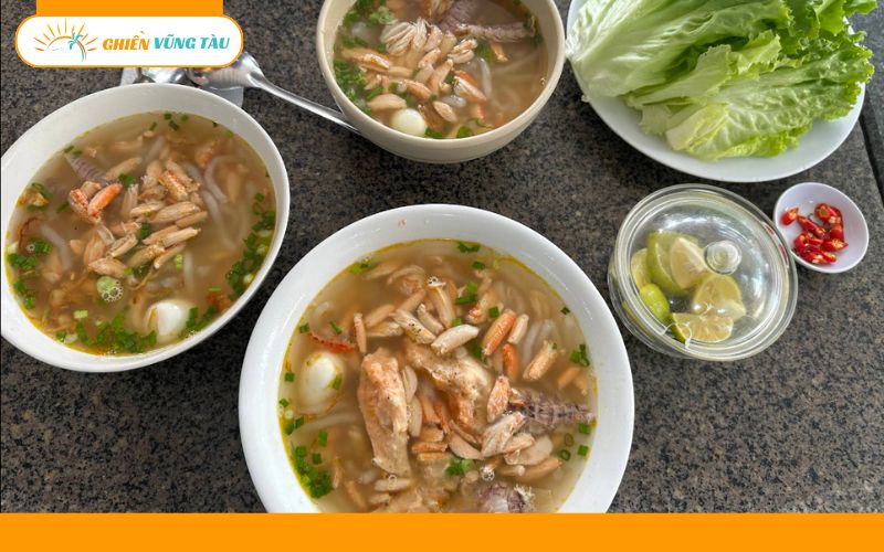 Review mới nhất về quán bánh canh ghẹ Anh Vy Vũng Tàu đông khách 8 bánh canh ghẹ anh vy
