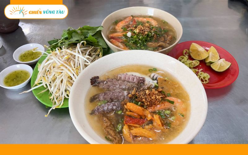 bánh canh ghẹ bà ba