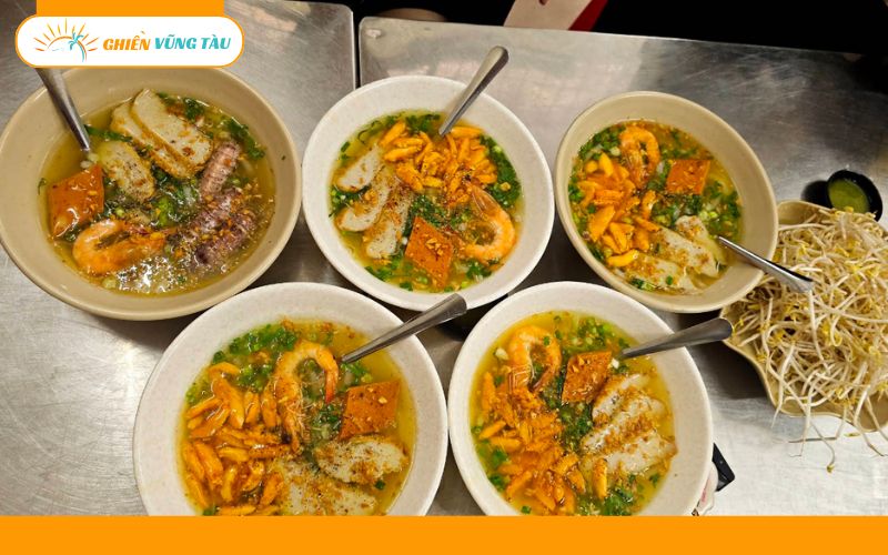bánh canh ghẹ bà ba