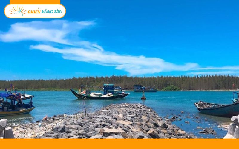 Kinh nghiệm du lịch Bãi biển Lộc An từ A đến Z cho người mới 12 biển lộc an
