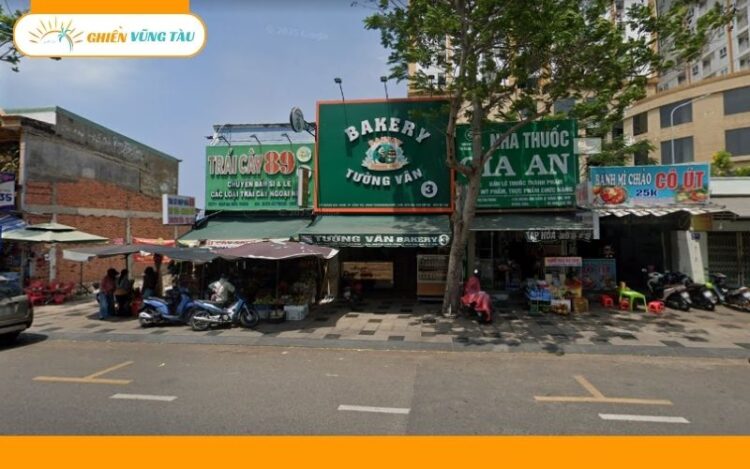 bakery tường vân