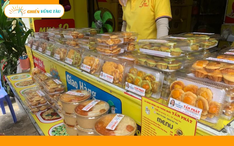 tiệm bánh bông lan trứng muối tấn phát