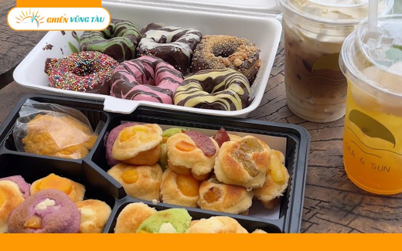 tiệm bánh bông lan trứng muối tấn phát