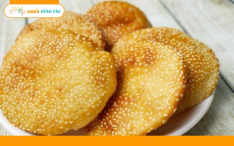Top 5 tiệm bánh tiêu Vũng Tàu ngon nhất, ăn một lần là mê 10 bánh tiêu vũng tàu