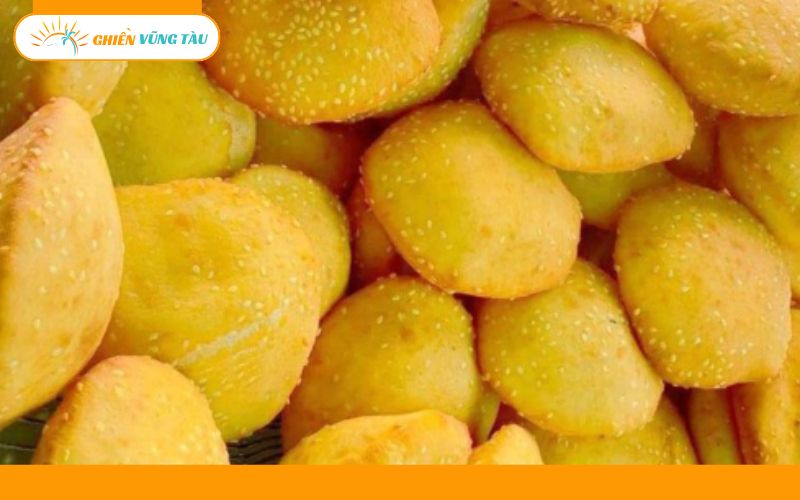 Top 5 tiệm bánh tiêu Vũng Tàu ngon nhất, ăn một lần là mê 11 bánh tiêu vũng tàu