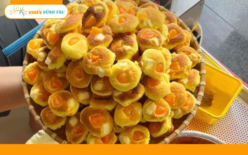 Review mới nhất về bông lan trứng muối Quang Bình luôn hút khách 11 bông lan trứng muối quang bình