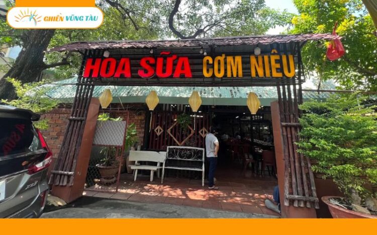 cơm niêu hoa sữa vũng tàu