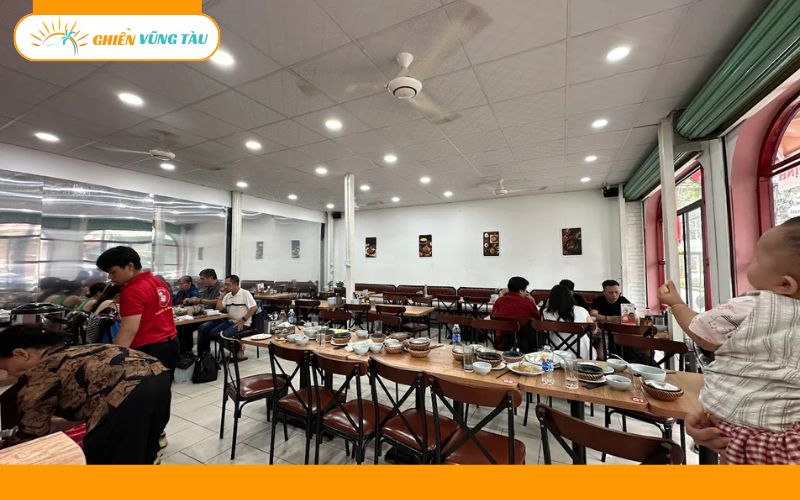 cơm đốt niêu gia định