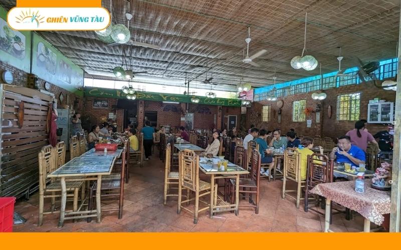 Review mới nhất về quán Cơm Niêu Đất Việt tại Vũng Tàu 8 cơm niêu đất việt