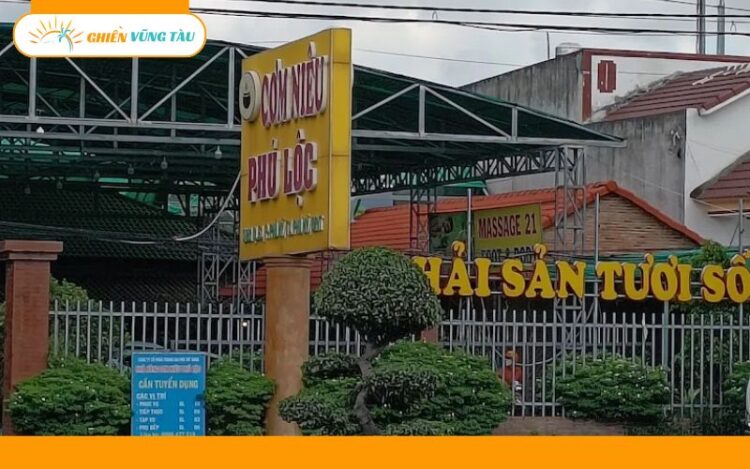 cơm niêu phú lộc