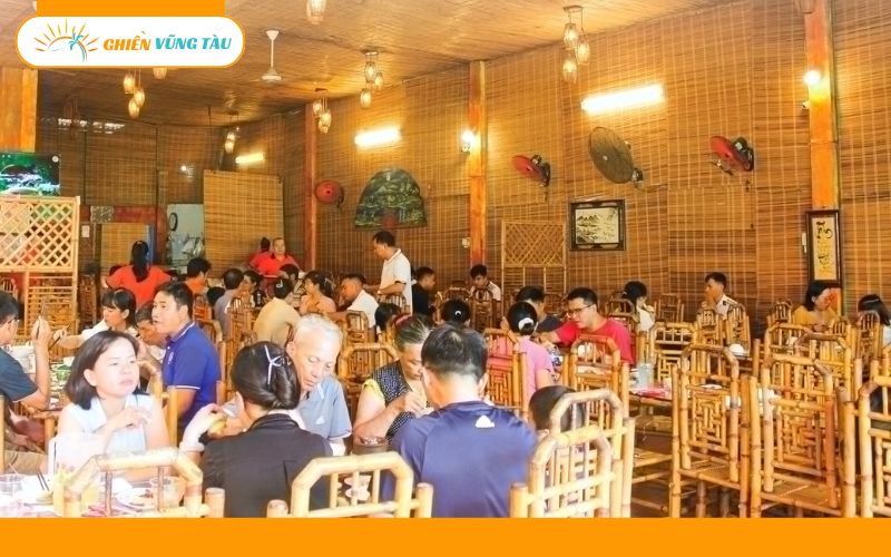 cơm niêu quê nhà