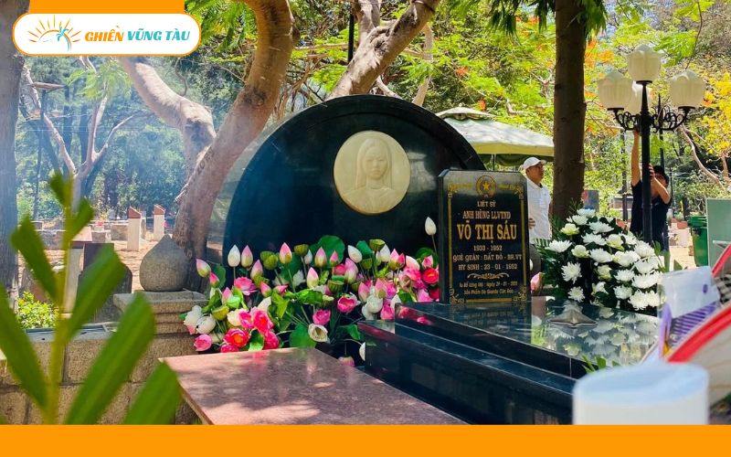 cách trả lễ cô sáu