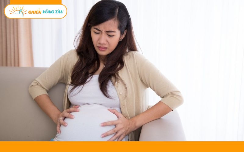 có bầu đi lễ có sáu được không