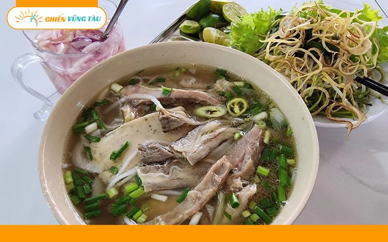 Review mới nhất về quán Bún bò Quốc Bảo thơm ngon tại Vũng Tàu 8 bún bò quốc bảo