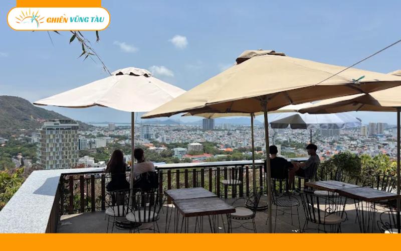 Cafe Hải Đăng Xưa – Góc hoài niệm yên bình giữa Vũng Tàu 10 cafe hải đăng xưa