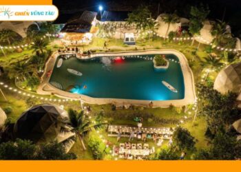 the oasis glamping