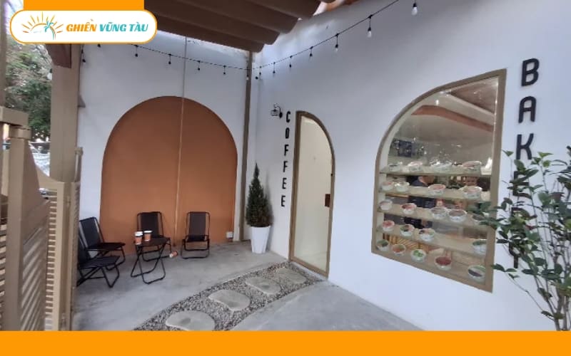 tiệm bánh cô ba phước hải
