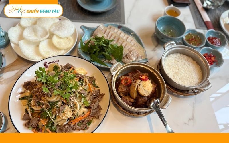 nhà hàng san hô đỏ hồ tràm